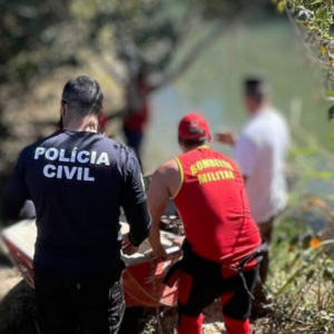 Corpo de idoso localizado e resgatado em Crominia. Foto: PCGO