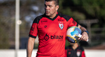 Umberto Louzer prega imposição do Atlético-GO para confronto decisivo diante do Vitória