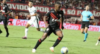 Série A: Campbell marca em estreia, mas lanterna Atlético-GO é goleado pelo Botafogo-RJ