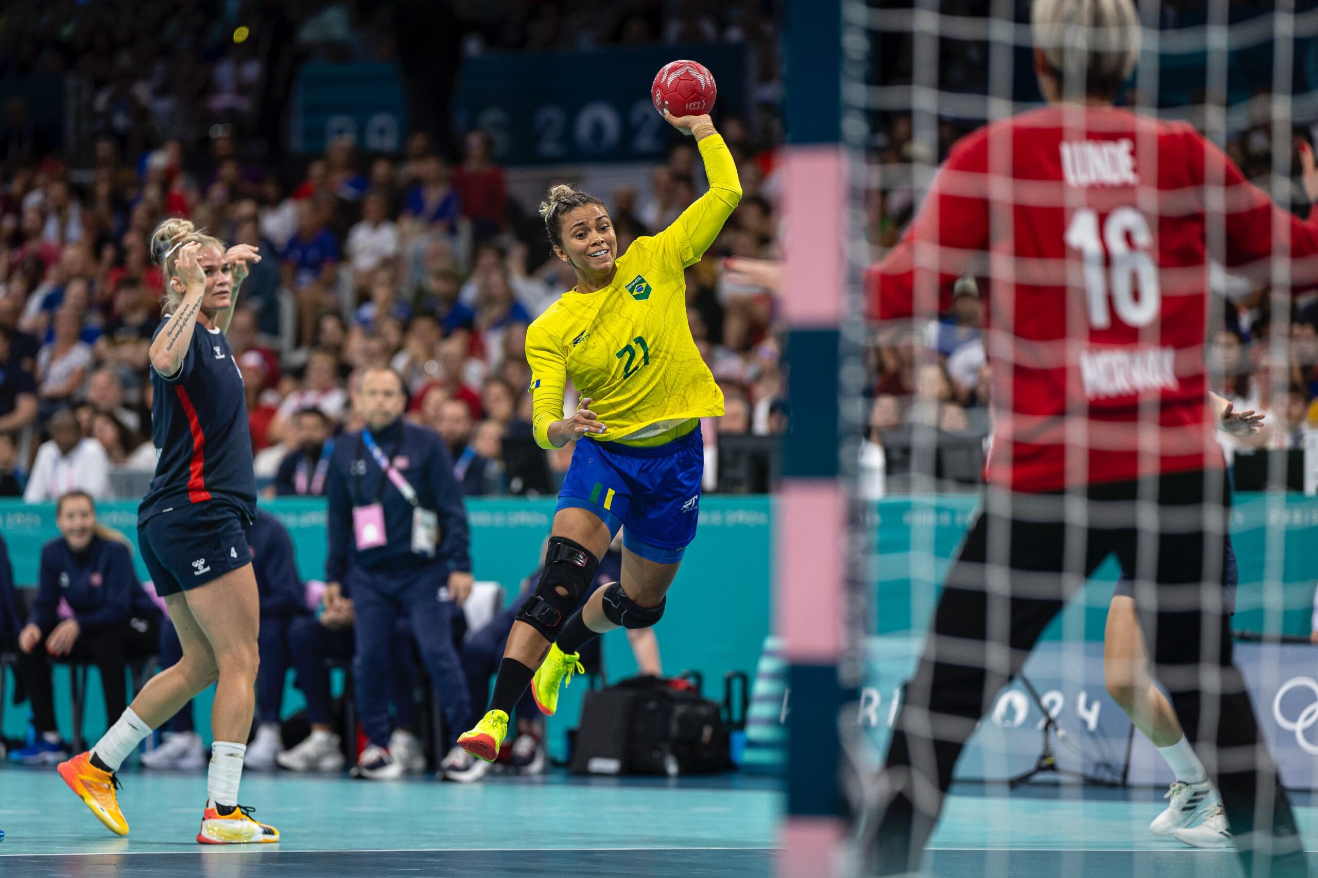 Jogos Olímpicos: Brasil cai diante da Noruega e se despede no handebol feminino