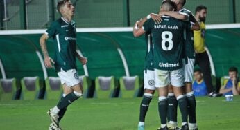 Goiás vence o Avaí e segue vivo na disputa pelo acesso no Campeonato Brasileiro