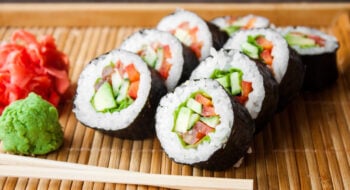 5 receitas de sushi vegetariano para fazer em casa