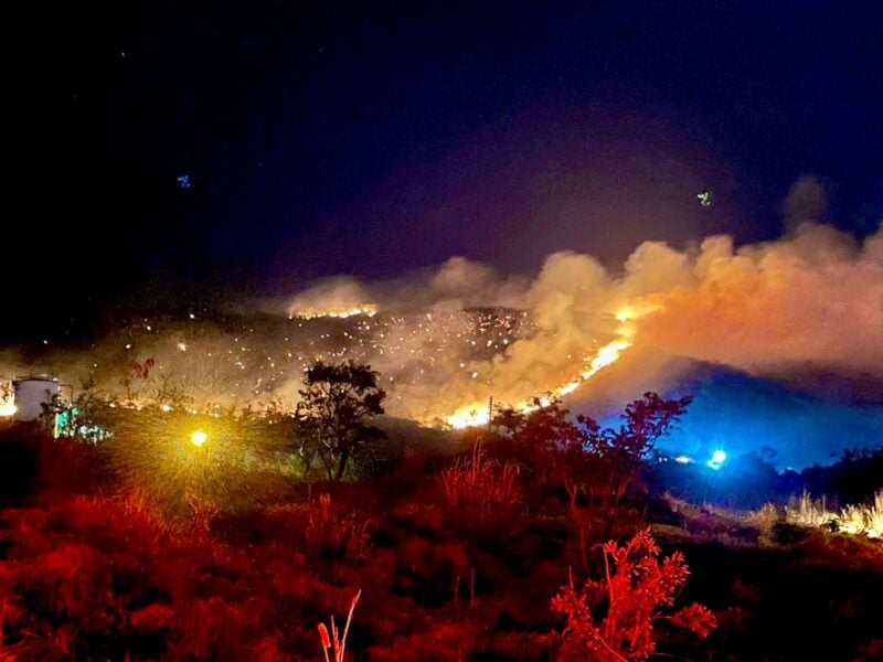 Incendio na Serra das Areias. Foto: CBMGO