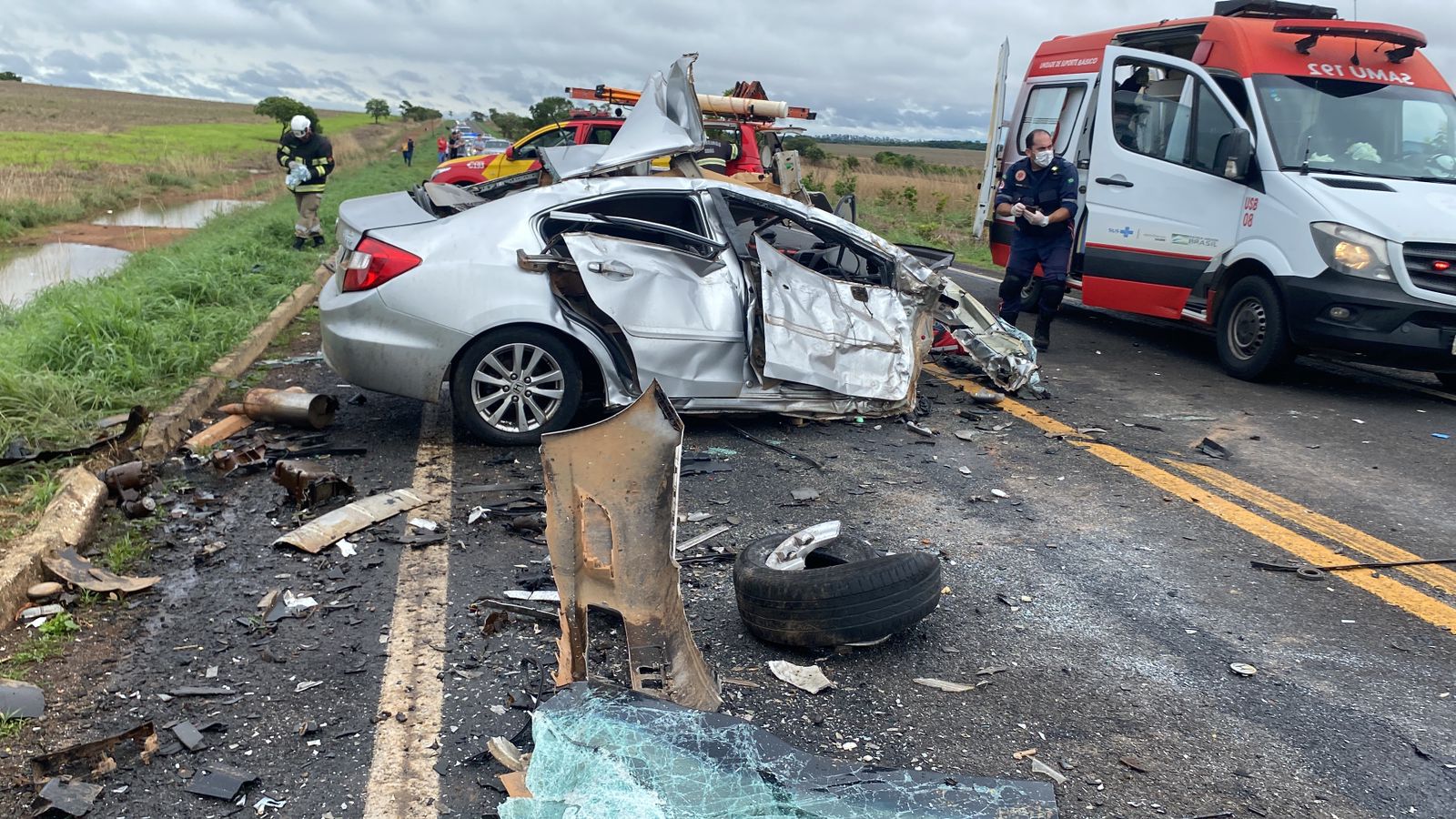 acidente na GO-139 mata uma pessoa e deixa sete feridos. Foto: CBMGO