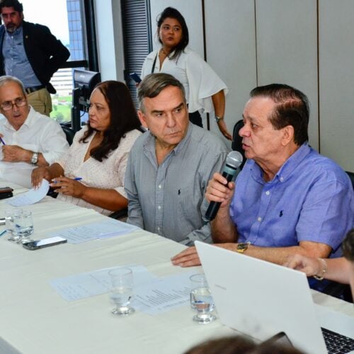 Mabel e equipe da Comissão de Transição da Prefeitura de Goiânia. Foto: Edmundo Alexandre