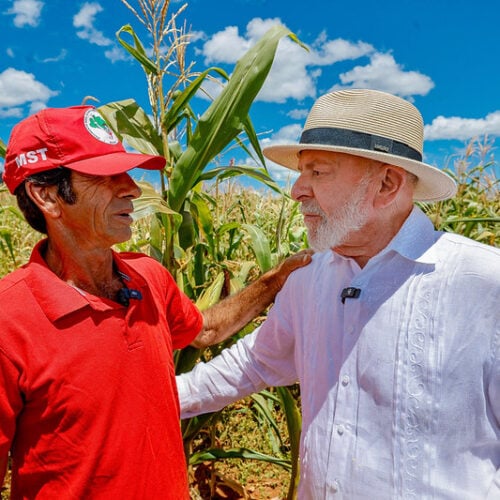 Em Minas Gerais, Lula visitou áreas de produção de goiaba, café e milho. Foto: Ricardo Stuckert/PR