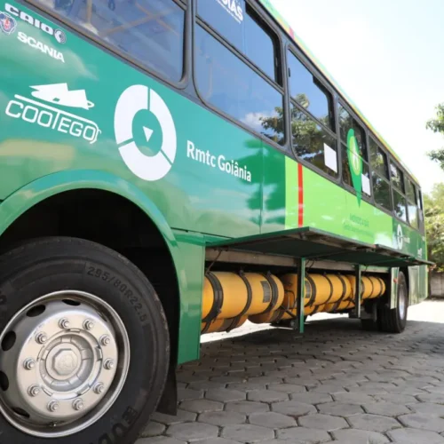 ônibus do transporte coletivo de goiânia movido a gás biometano. Foto: Edinan Ferreira